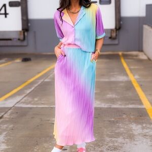 Dressed in LALA cest la vie Rainbow Plisse skirt set
